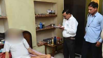 Ailing & bedridden, Gwalior royal scion shoots self dead