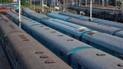 Why are train coaches blue, red or green? Here’s what their colours actually mean