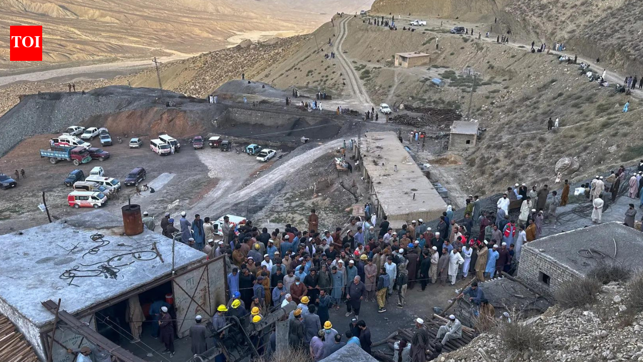 Pakistani minister in Balochistan province escapes armed attack on convoy