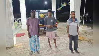 Timber-laden vehicle seized, 3 held in Parbatjhora