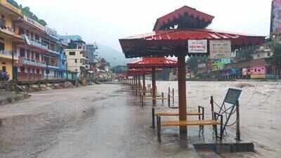 Saryu river swells after heavy rain, adjoining areas on alert