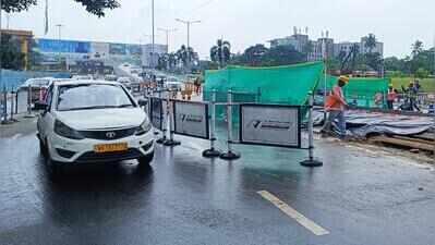 Metro Cordons Off Part Of Cave-In Site Road, Halts Orange Line Work
