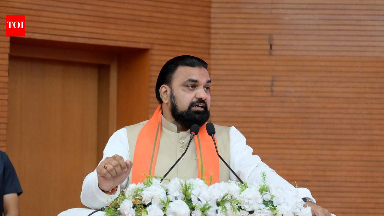 Samrat slams Rahul over remarks on PM