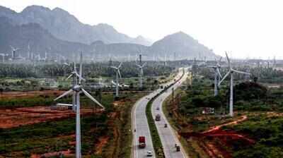 With 36 centuries, wind power generation beats last year’s record