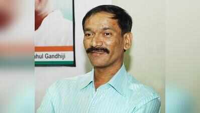 Girish condemns caste discrimination against Kharge