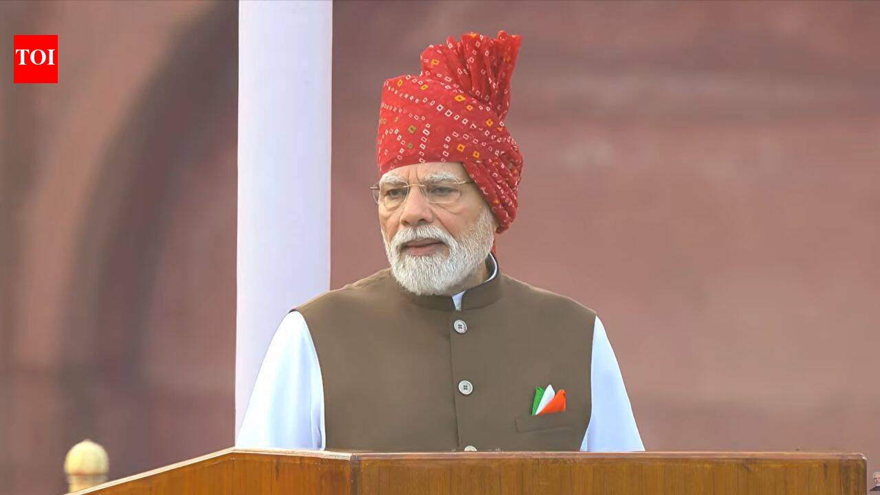 ‘Every heart is beating with rhythm of Vande Mataram’: PM Modi addresses nation on 80th I-Day - top quotes