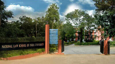 <sub>NLSIU students disapprove of BCI chairman and CJI attending convocation</sub>