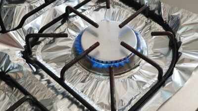 Aluminium foil on gas stoves: Why this popular kitchen hack is trending