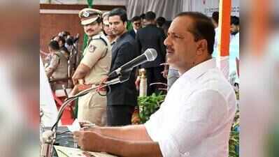 Khader defends proposed Bill, backs Zameer amid flag-hoisting row