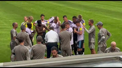 Watch: What happens when two teams turn up in kits that are too similar? Newcastle forced into bizarre change