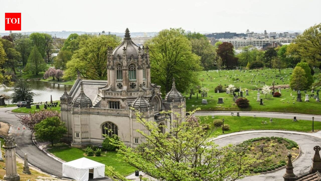 Got a secret you can’t tell anyone? Visit this ‘grave of secrets’