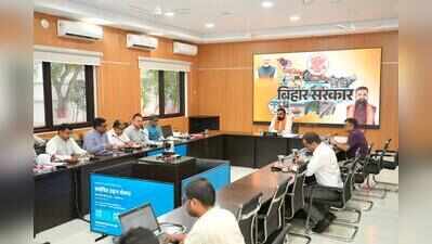 Expedite development of air facilities in six districts: CM