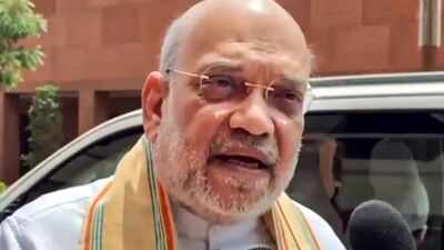 Vande Mataram row: Congress hits out at Shah for demanding apology