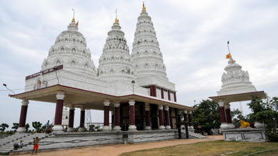 7 killed, several injured in stampede-like incident at Bihar's Lakhisarai temple