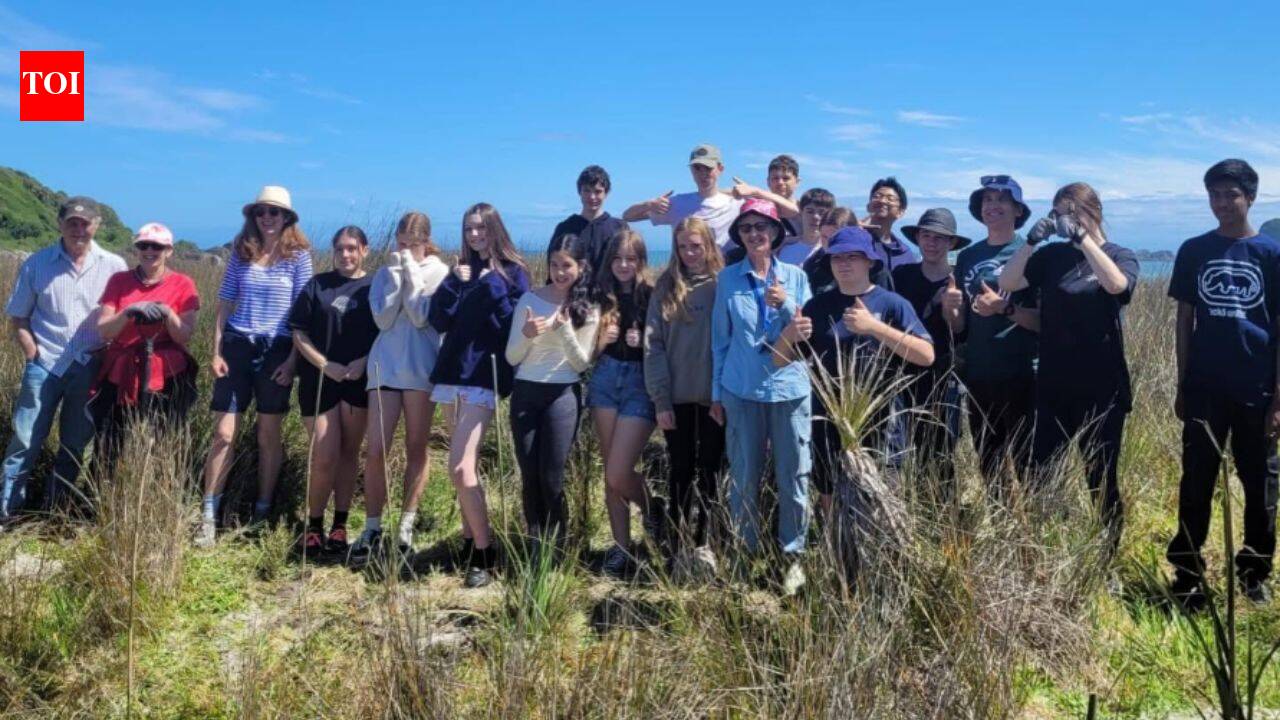 Teacher leads 2,800 students in 29-year effort to restore New Zealand coast
