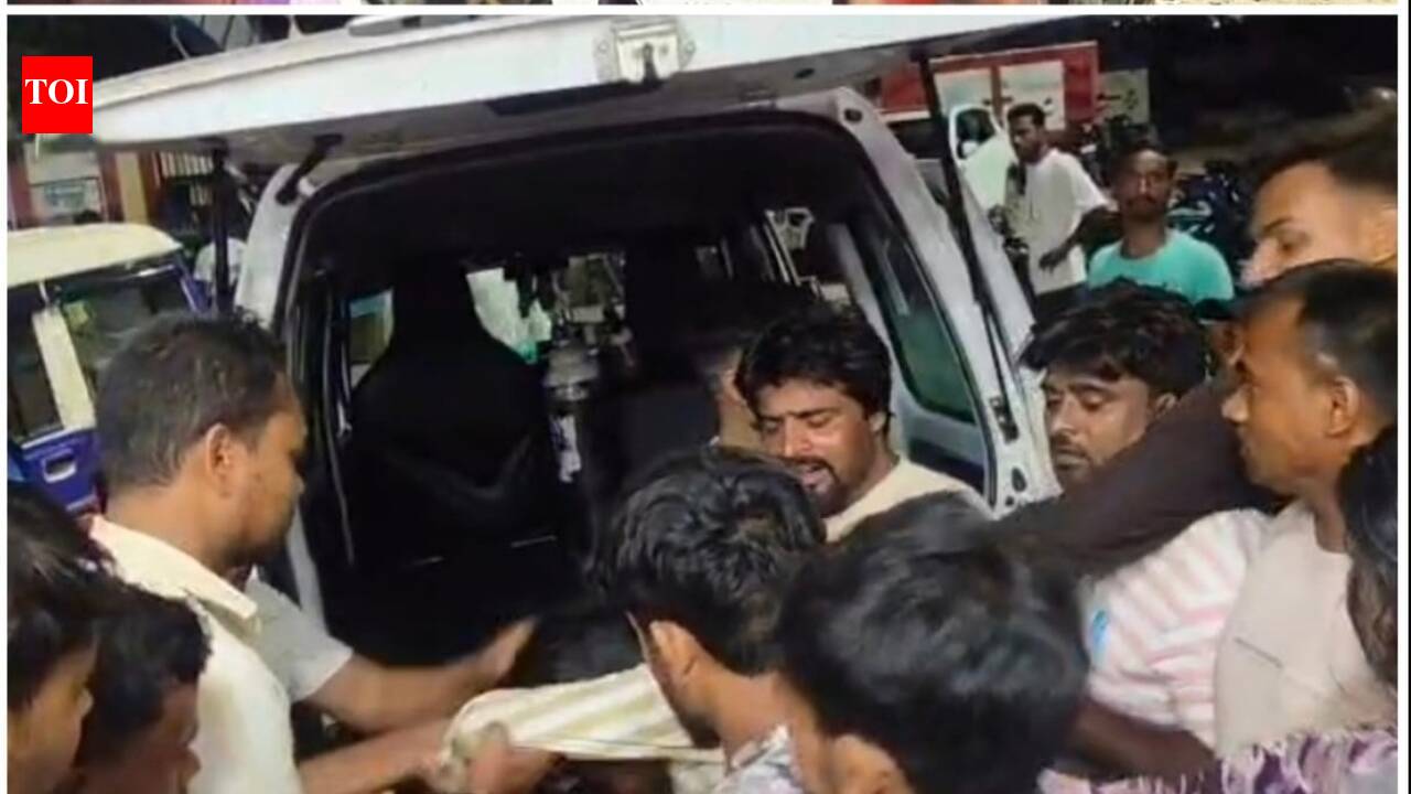 Man shot at, attacked with sharp weapon in Chatra