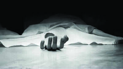 Man found dead near Konthagai tank near Keeladi