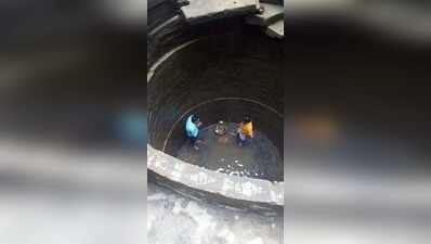 Devotees visit historic Naag Koop, offer prayers on Naag Panchami