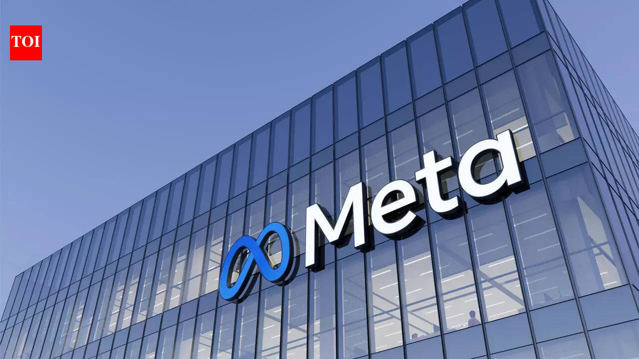 Meta goes to trial this week, which, if it loses, could change Insta &amp; FB forever