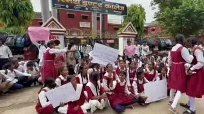 'Without chemistry teacher, our future burning like acid': Gen alpha students protest at Azamgarh school - watch