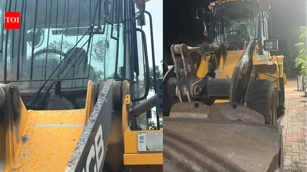 4 police stations, 1 elusive driver: Excavator chase ends, driver escapes