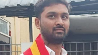 TVK Pugazhur town secretary arrested for alleged chain-snatching attempt