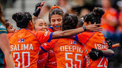 Women's Hockey World Cup: Dominant India crush South Africa 6-1 to go top of Group D