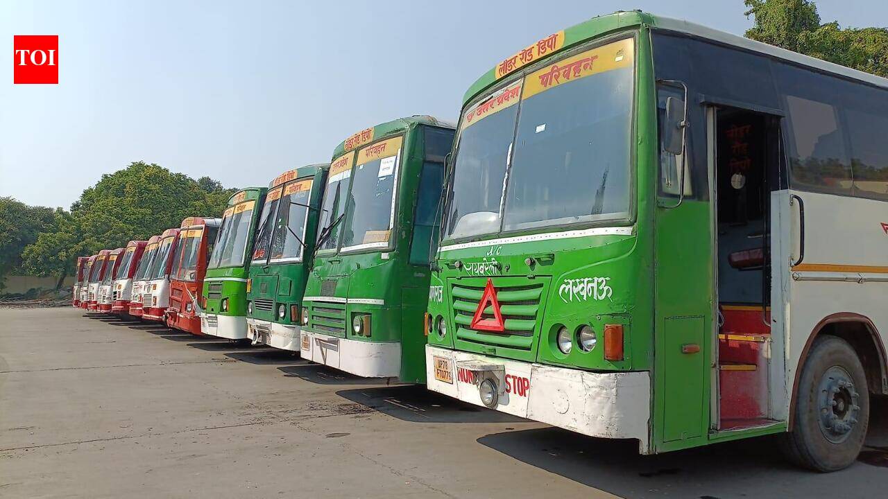 Extra UPSRTC buses, free travel for women on Rakshabandhan