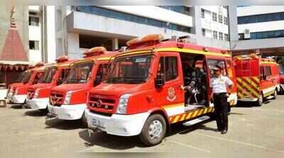 1,500 inside Aaykar Bhavan as fire raged, swift action averted stampede
