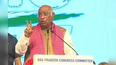 Activists urge Kharge to unite oppn, block defectors in 2027 polls