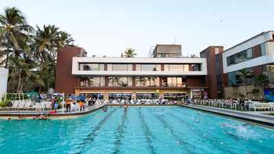 Analogue paneer, cockroaches: FDA crackdown hits Bandra's Otters Club, Zepto warehouse, 4 others in Mumbai