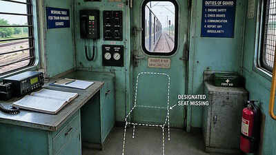 Kissa kursi ka: Chair goes missing, delays train already late