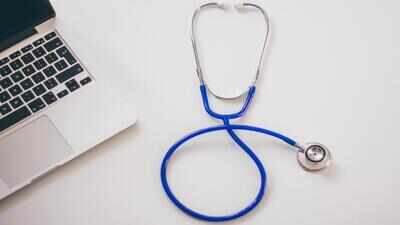 Panel seeks 20% cap on drug, medical device mark-ups