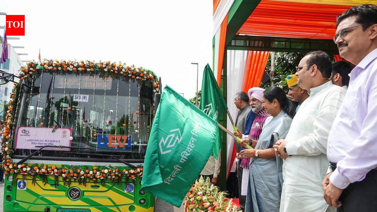 Delhi adds 200 e-buses, total fleet inches close to 7K