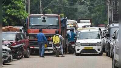 Shankar Road diversion pushes congestion deeper into Udyog Vihar