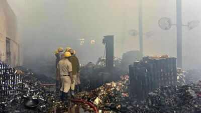 At least 5 from Bangladesh among 9 who choke to death in sleep in central Kolkata lodge fire