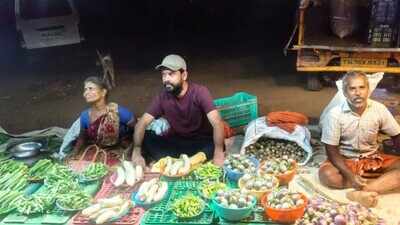Tamil actor Vimal turns vegetable vendor at hometown market in Tiruchirappalli, wins hearts with down-to-earth gesture amid cheque bounce controversy - WATCH VIDEO