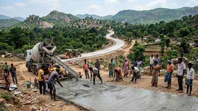 Chandrapur hamlet gets road fund after TOI report on 'mountain man'