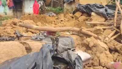 Heavy rain triggers mud house wall collapses, 3 dead in UP