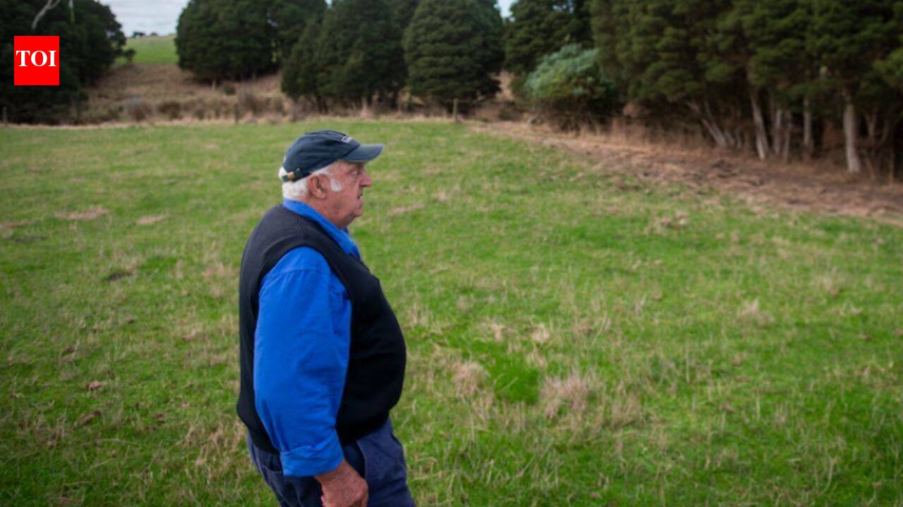 Australian farmer spent three decades restoring land he once cleared; 24 bird species now live there