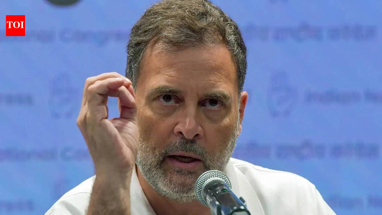 'RSS believes it knows the truth for everyone': Rahul attacks Sangh over ideology