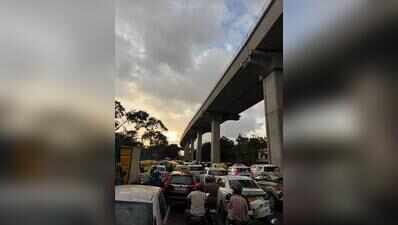 Weekend rush, rain choke Bengaluru’s Outer Ring Road again