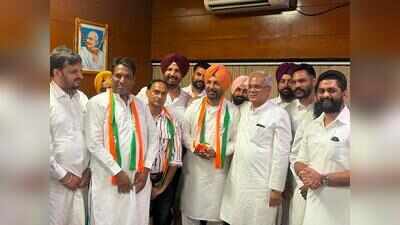 AAP’s 2017 losing candidate, Rampura Phul civic body chief join Cong