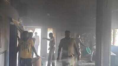 Sword-wielding man sets Savarkundla church ablaze