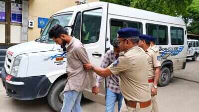 Death toll from spurious IMFL in Bhavnagar now 9