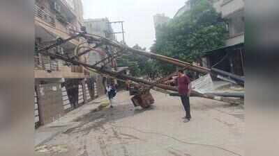 Rusted pole carrying 11,000V wires & transformer collapses, narrowly misses two houses in Ghaziabad