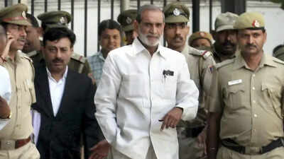 On parole hearing day, ex-MP Sajjan Kumar, serving life in two 1984 riots cases, dies