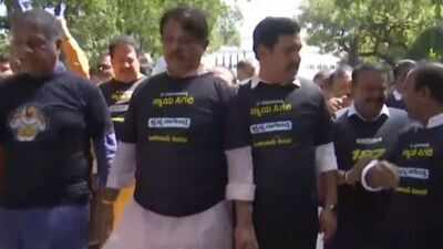 BJP marches to Vidhana Soudha, seeks Nagendra’s removal over Valmiki Corp funds case