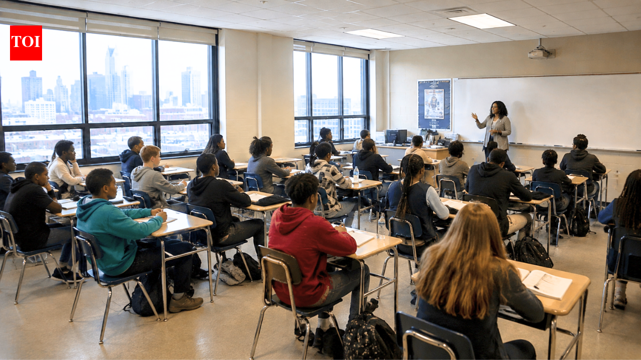 Detroit school students can earn $100 every week just by attending all their classes