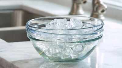 How to separate stuck glass bowls without breaking them: Safe methods to loosen tightly wedged bowls at home